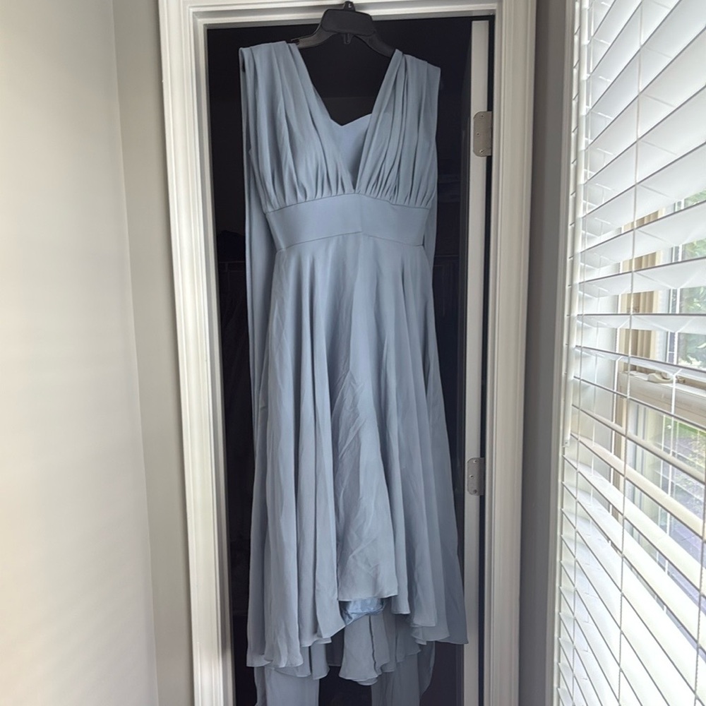 Elegant Blue Strapless Gown